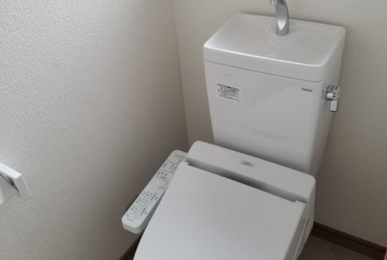 清武町加納の中古住宅です！駐車場は4台可能！